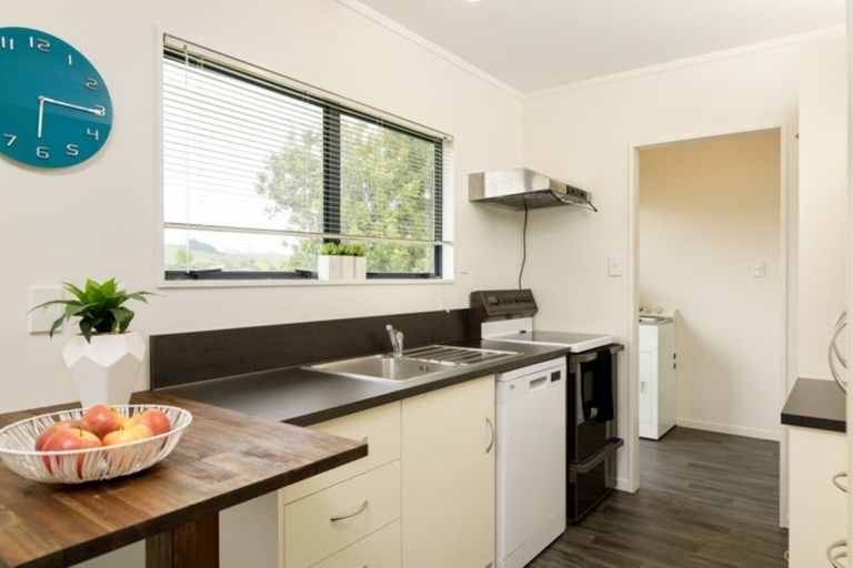 Photo of property in 40b Meander Drive, Welcome Bay, Tauranga, 3112