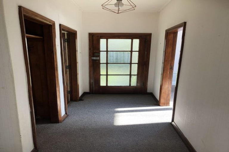 Photo of property in 71 Bombay Street, Ngaio, Wellington, 6035