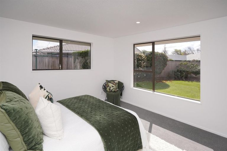 Photo of property in 44 Ben Nevis Drive, Broomfield, Christchurch, 8042