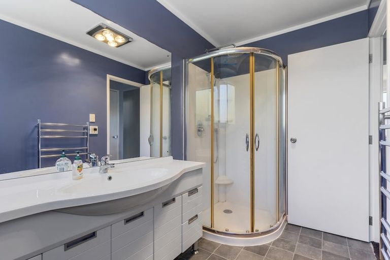 Photo of property in 144 Solar Road, Glen Eden, Auckland, 0602