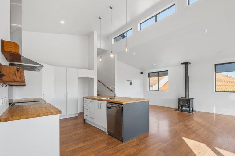 Photo of property in 27 Bayvista Close, Welcome Bay, Tauranga, 3112