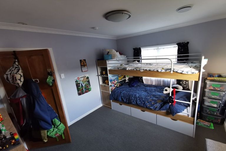 Photo of property in 10 Copley Street, New Lynn, Auckland, 0600