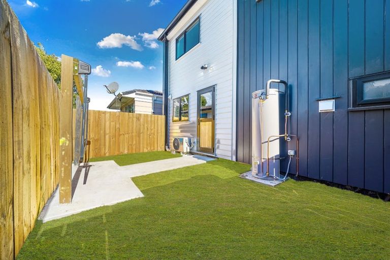 Photo of property in 26a Rangataua Place, Manurewa, Auckland, 2102