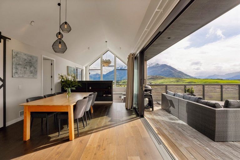 Photo of property in 4 Mckellar Drive, Jacks Point, Queenstown, 9371