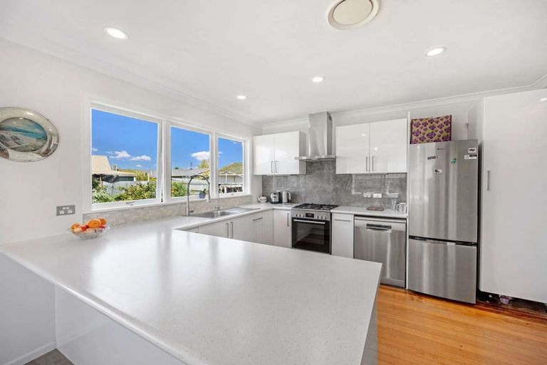 Photo of property in 21 Armour Place, Onekawa, Napier, 4110