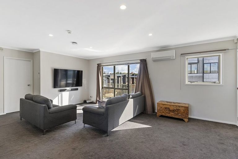 Photo of property in St Claire Village, 173/172 Mcleod Road, Te Atatu South, Auckland, 0610