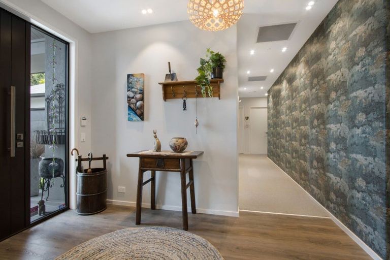 Photo of property in 49 Lakeside Terrace, Omokoroa, 3114
