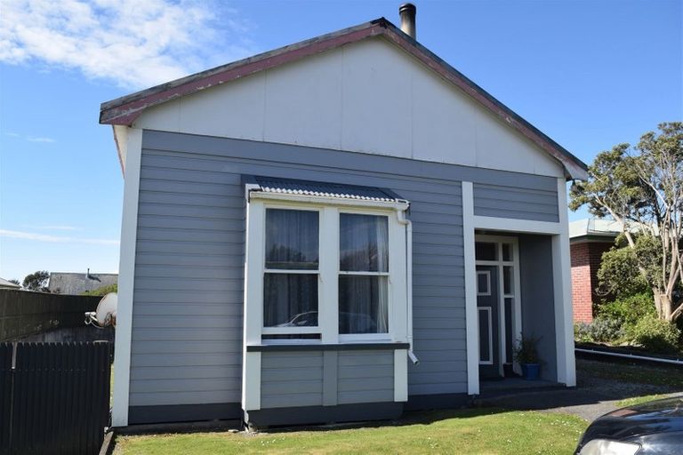 Photo of property in 14 Park Street, Hokitika, 7810