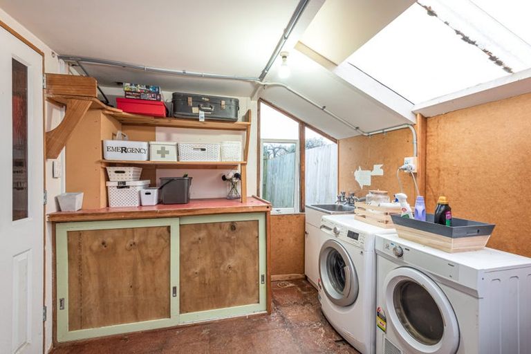 Photo of property in 3a Mclellan Place, Ilam, Christchurch, 8041