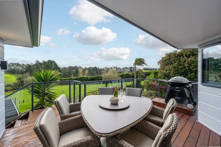 Photo of property in 179 Burtt Road, Paerata, Drury, 2578