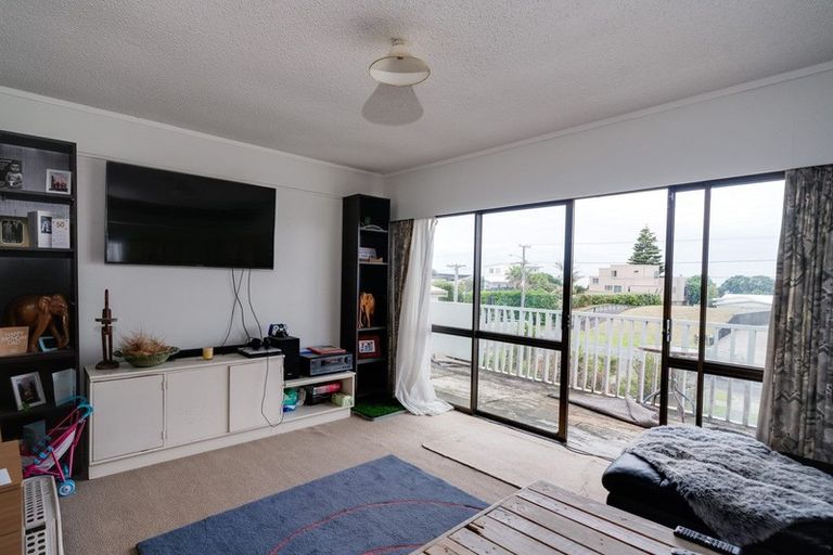 Photo of property in 1034 Papamoa Beach Road, Papamoa Beach, Papamoa, 3118