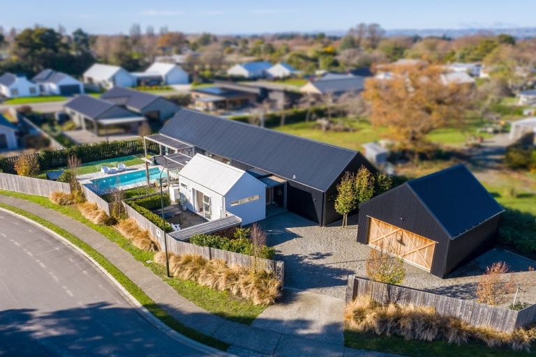 Photo of property in 20 Orchard Road, Greytown, 5712