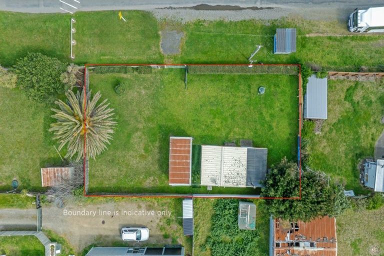 Photo of property in 25 Himatangi Street, Himatangi Beach, Foxton, 4891