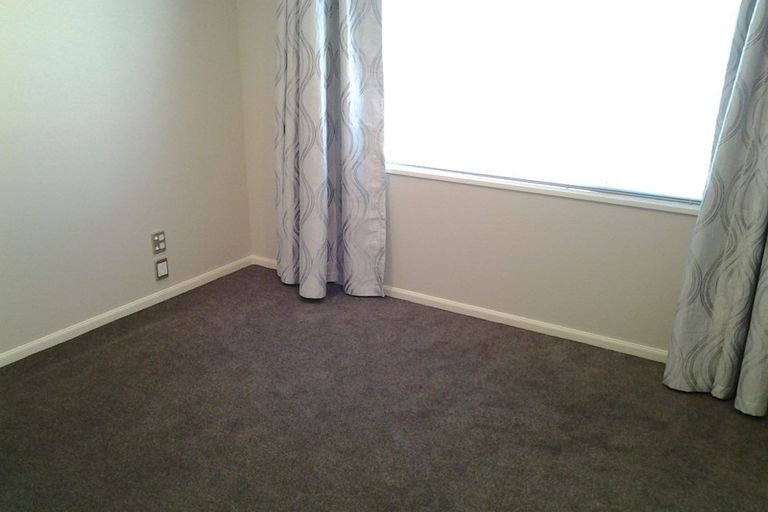 Photo of property in 49a Mcmahon Drive, Aidanfield, Christchurch, 8025