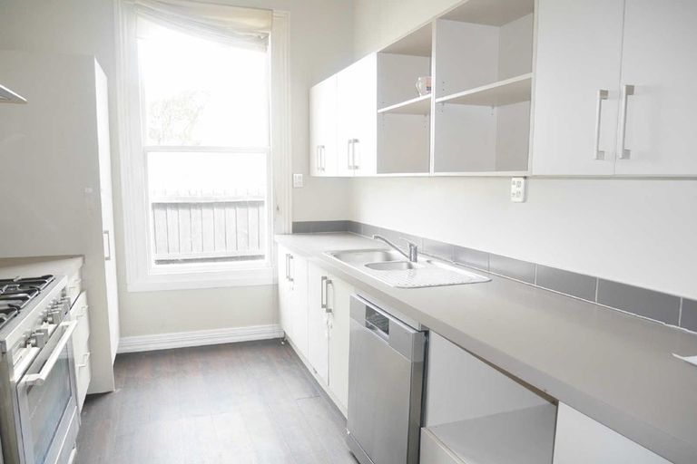 Photo of property in 150 Innes Road, St Albans, Christchurch, 8052