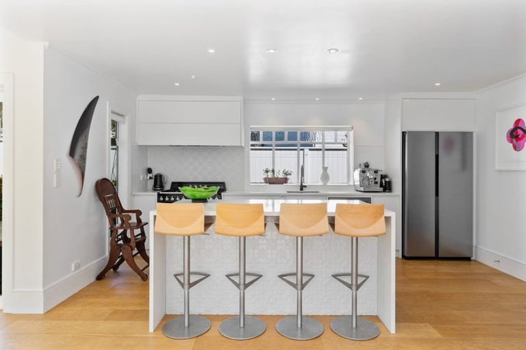 Photo of property in 205 Collingwood Street, Nelson, 7010