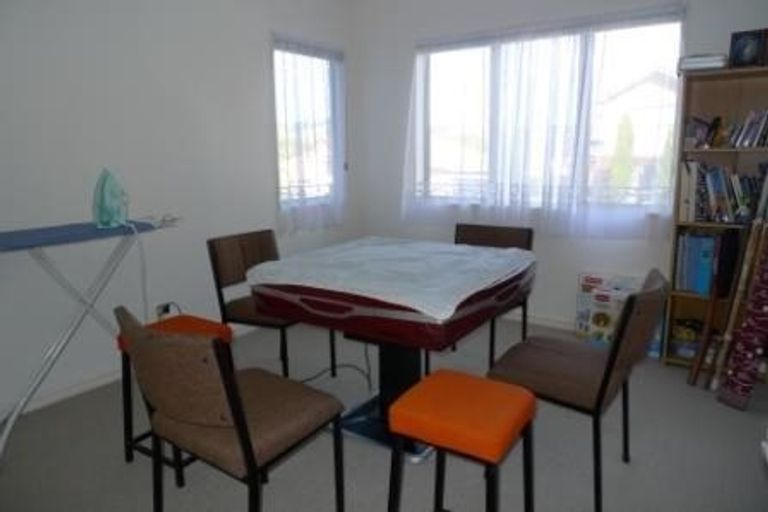 Photo of property in 6b Claverton Grove, Churton Park, Wellington, 6037