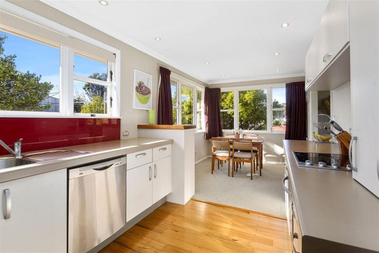 Photo of property in 1 Angell Street, Johnsonville, Wellington, 6037