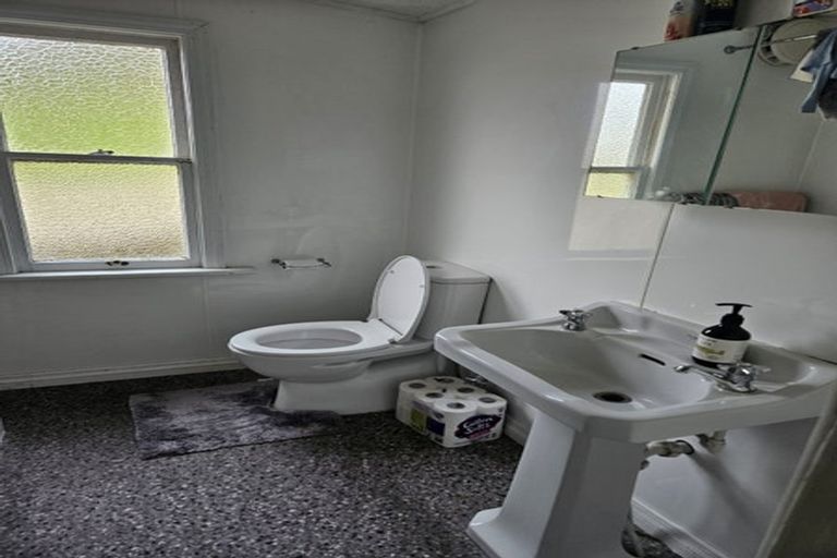 Photo of property in 58 Forbury Road, Forbury, Dunedin, 9012