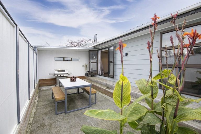 Photo of property in 1/11 Hetley Crescent, Taradale, Napier, 4112