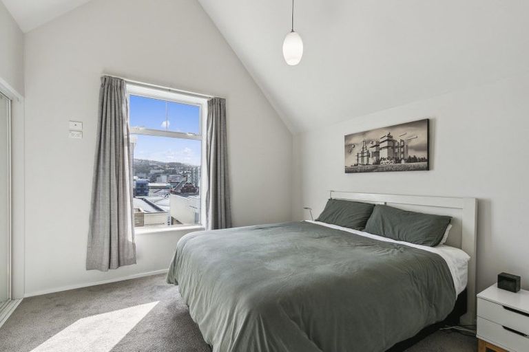 Photo of property in Pirie Street Townhouses, 32/35u Pirie Street, Mount Victoria, Wellington, 6011