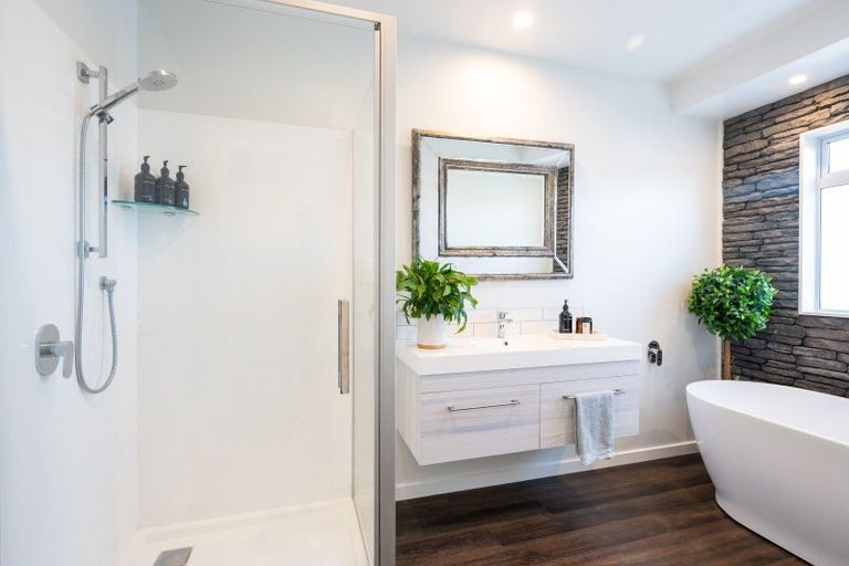 Photo of property in 159 Arataki Road, Havelock North, 4130