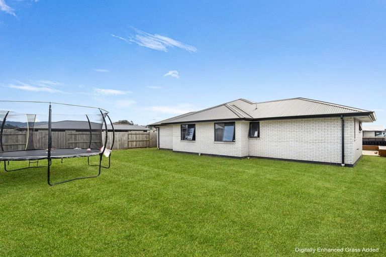Photo of property in 24 Tiwhatiwha Crescent, Kawerau, 3127