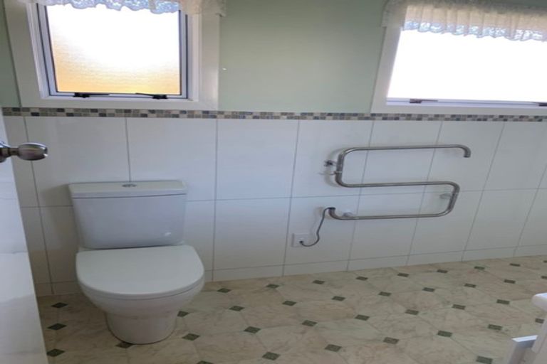 Photo of property in 93 Matatua Road, Raumati Beach, Paraparaumu, 5032