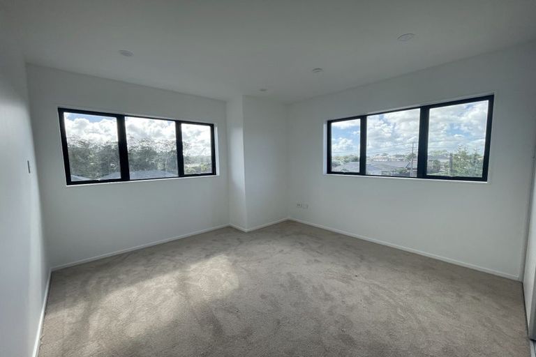 Photo of property in 128e Pooks Road, Ranui, Auckland, 0612