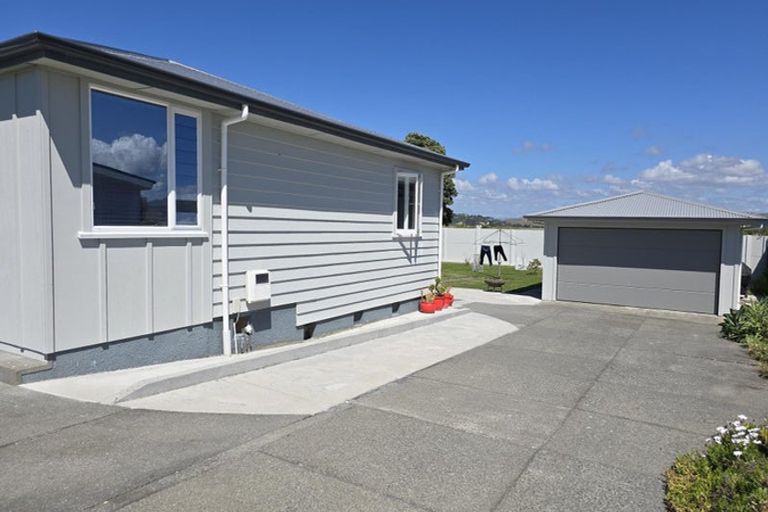 Photo of property in 97 The Esplanade, Westshore, Napier, 4110