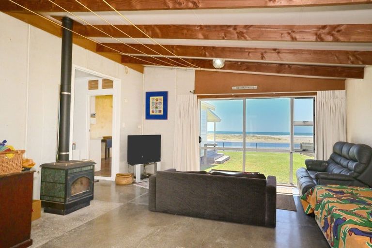 Photo of property in 177 Mahia East Coast Road, Mahia, 4198