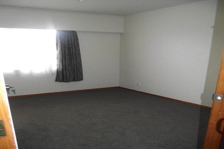 Photo of property in 44 Edinburgh Avenue, Rosehill, Papakura, 2113