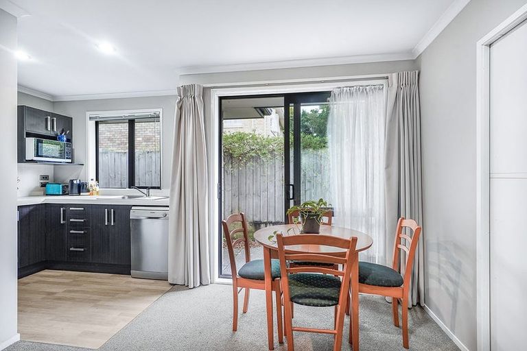 Photo of property in 5/99 Lake Road, Frankton, Hamilton, 3204