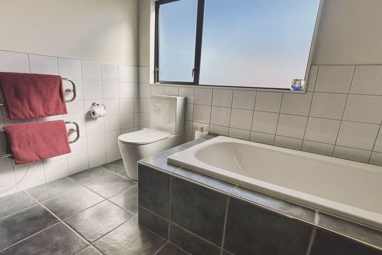 Photo of property in 28b James Cook Drive, Whitby, Porirua, 5024