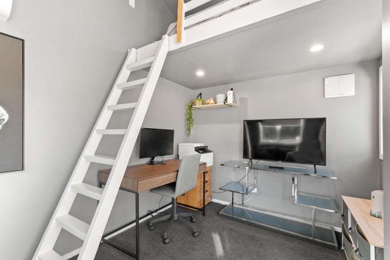 Photo of property in 49 Hamilton Road, Cambridge, 3434