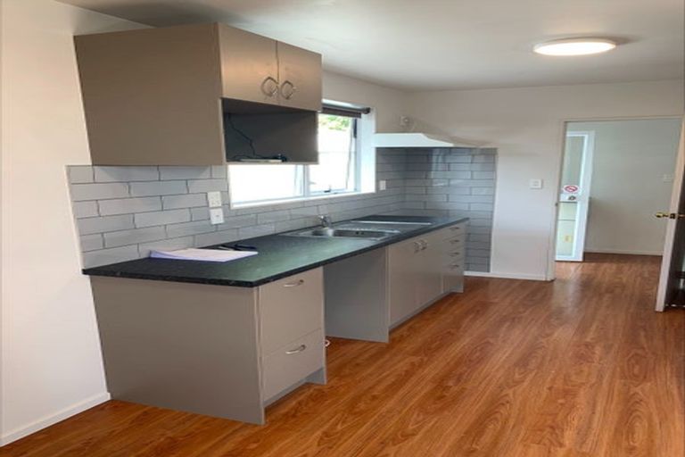 Photo of property in 2/34 Marshall Street, Woolston, Christchurch, 8023