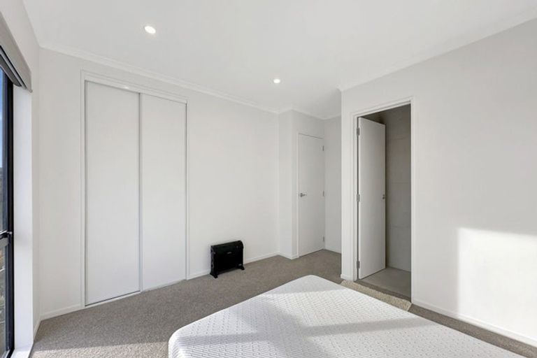 Photo of property in 20 Kilcadden Drive, Flat Bush, Auckland, 2019