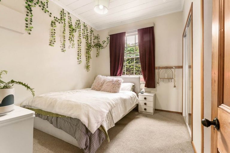 Photo of property in 21 Willow Street, Tauranga, 3110