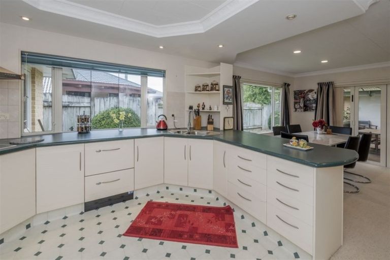 Photo of property in 40 Easton Way, Levin, 5510