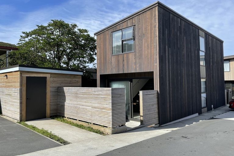 Photo of property in 20u6 Trent Street, Island Bay, Wellington, 6023