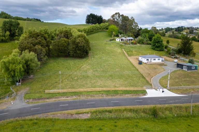 Photo of property in 8 Homewood Road, Waipawa, 4277