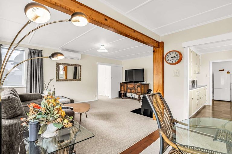 Photo of property in 36 Maxwell Avenue, Durie Hill, Whanganui, 4500