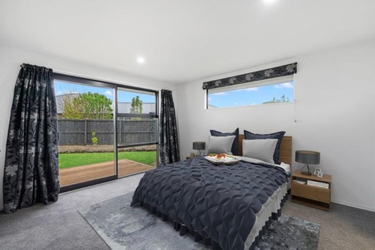 Photo of property in 23c Jozecom Place, Rolleston, 7614