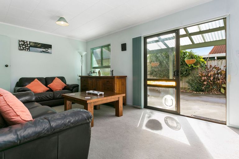 Photo of property in 52a Hall Street, Cambridge, 3434