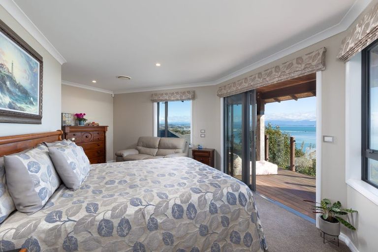 Photo of property in 10 Lighthouse View, Atawhai, Nelson, 7010