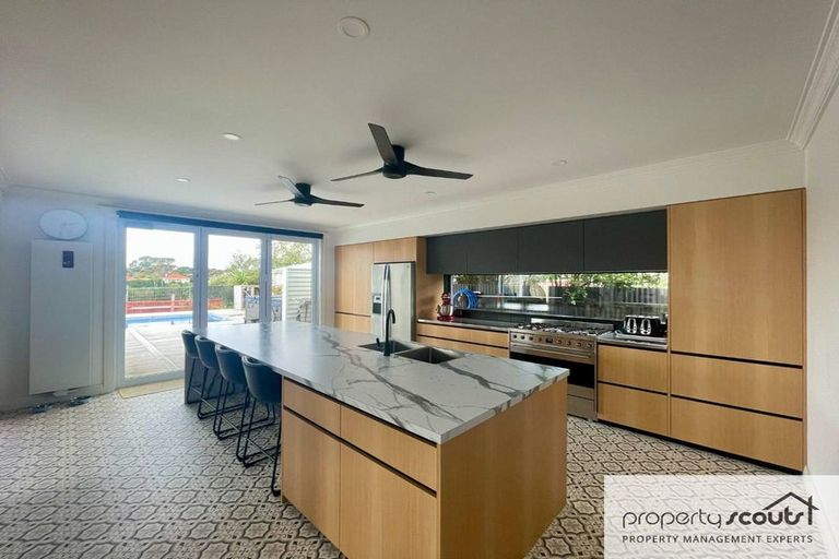 Photo of property in 193 Carrington Street, Lower Vogeltown, New Plymouth, 4310