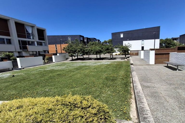 Photo of property in Altar Apartments, 43/120u Rintoul Street, Newtown, Wellington, 6021