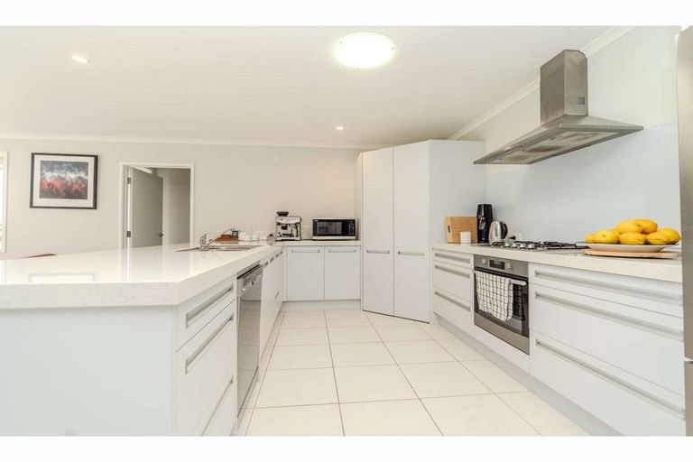 Photo of property in 27 Awhitu Road, Kerikeri, 0230