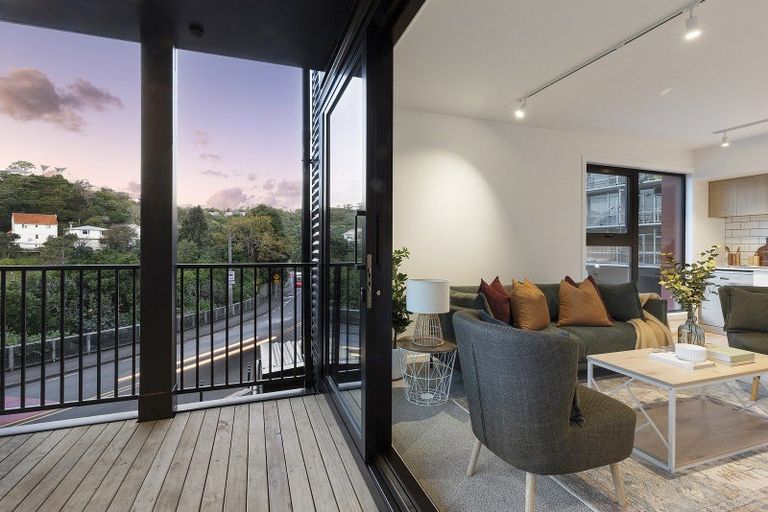 Photo of property in 31 Chaytor Street, Karori, Wellington, 6012