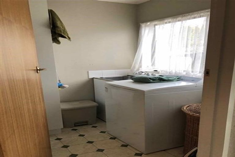 Photo of property in 19 Moorhouse Street, Taradale, Napier, 4112